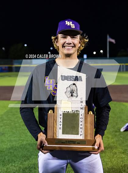 Thumbnail 1 in Lehi vs. Corner Canyon (UHSAA 6A Final) photogallery.