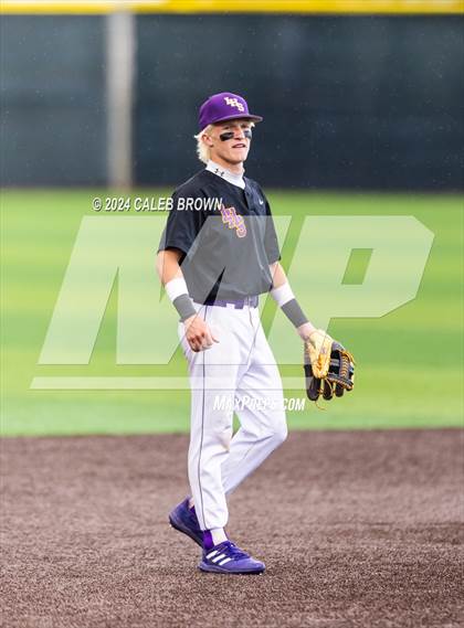 Thumbnail 1 in Lehi vs. Corner Canyon (UHSAA 6A Final) photogallery.