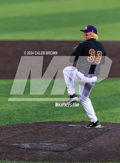 Thumbnail 1 in Lehi vs. Corner Canyon (UHSAA 6A Final) photogallery.