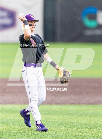 Thumbnail 2 in Lehi vs. Corner Canyon (UHSAA 6A Final) photogallery.