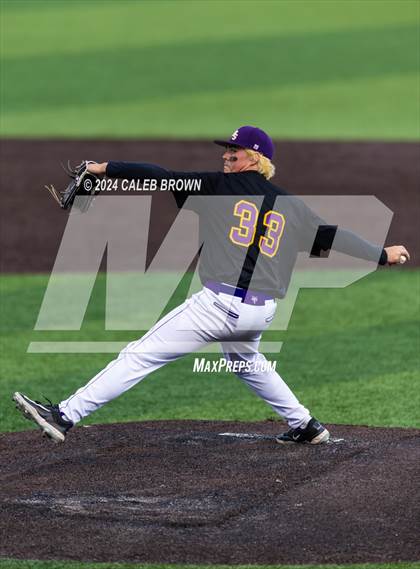 Thumbnail 3 in Lehi vs. Corner Canyon (UHSAA 6A Final) photogallery.