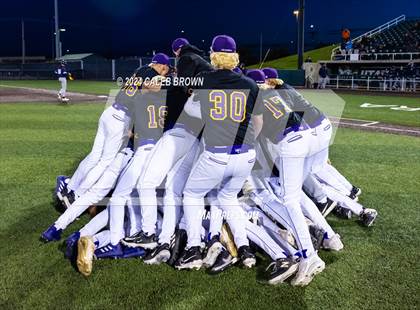 Thumbnail 2 in Lehi vs. Corner Canyon (UHSAA 6A Final) photogallery.
