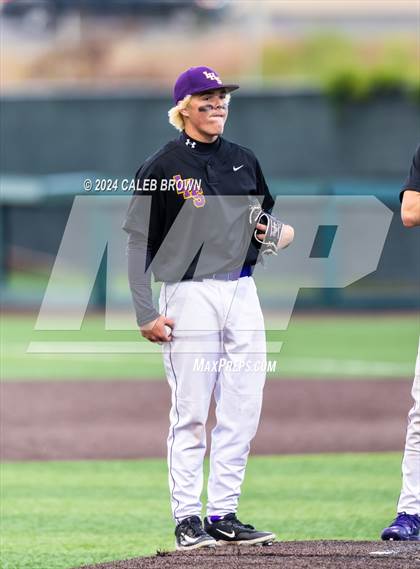 Thumbnail 3 in Lehi vs. Corner Canyon (UHSAA 6A Final) photogallery.