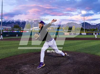 Thumbnail 2 in Lehi vs. Corner Canyon (UHSAA 6A Final) photogallery.