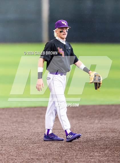 Thumbnail 3 in Lehi vs. Corner Canyon (UHSAA 6A Final) photogallery.