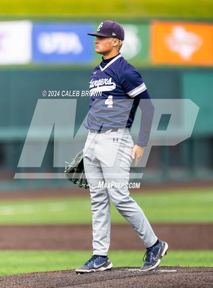 Thumbnail 3 in Lehi vs. Corner Canyon (UHSAA 6A Final) photogallery.