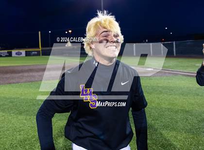 Thumbnail 1 in Lehi vs. Corner Canyon (UHSAA 6A Final) photogallery.