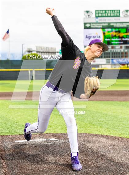 Thumbnail 1 in Lehi vs. Corner Canyon (UHSAA 6A Final) photogallery.