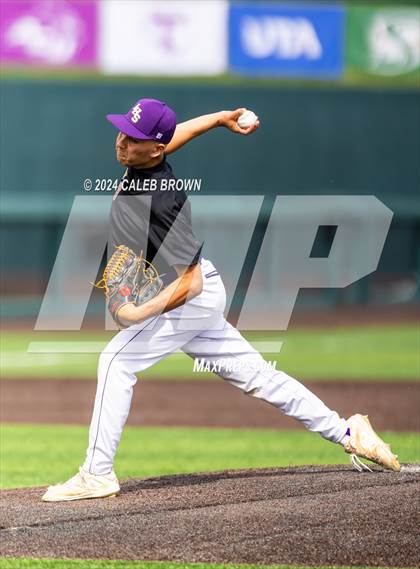 Thumbnail 2 in Lehi vs. Corner Canyon (UHSAA 6A Final) photogallery.