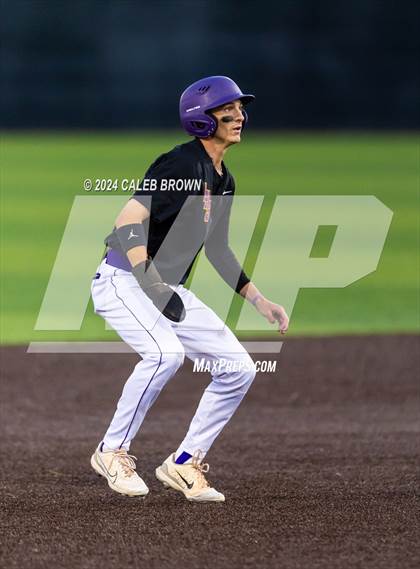 Thumbnail 3 in Lehi vs. Corner Canyon (UHSAA 6A Final) photogallery.