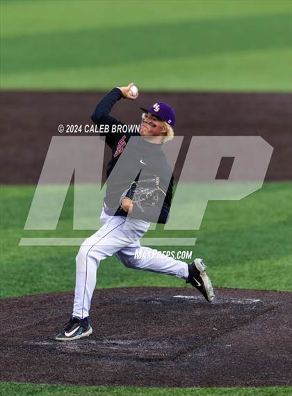 Thumbnail 3 in Lehi vs. Corner Canyon (UHSAA 6A Final) photogallery.