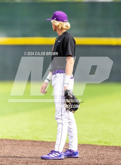 Thumbnail 1 in Lehi vs. Corner Canyon (UHSAA 6A Final) photogallery.