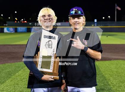 Thumbnail 2 in Lehi vs. Corner Canyon (UHSAA 6A Final) photogallery.