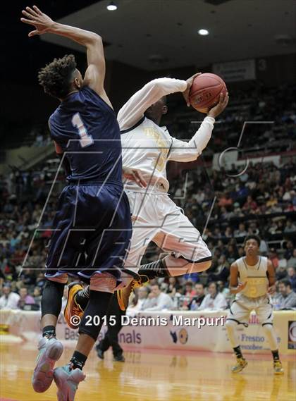 Thumbnail 2 in Bullard vs. Edison (CIF CS D1 Final) photogallery.