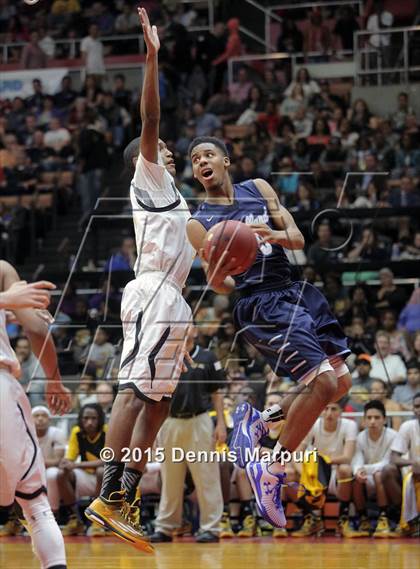 Thumbnail 1 in Bullard vs. Edison (CIF CS D1 Final) photogallery.