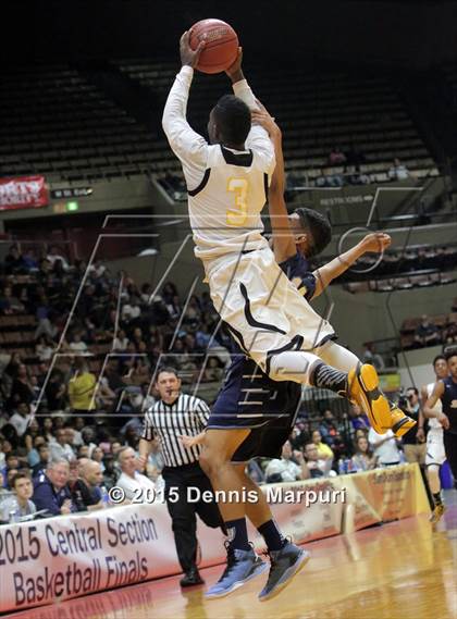 Thumbnail 2 in Bullard vs. Edison (CIF CS D1 Final) photogallery.