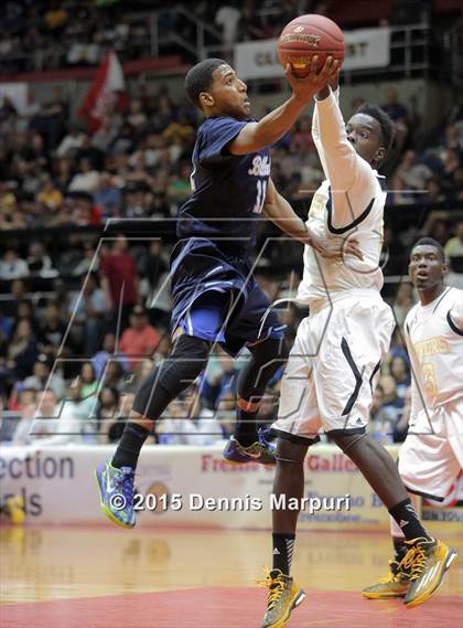Thumbnail 2 in Bullard vs. Edison (CIF CS D1 Final) photogallery.