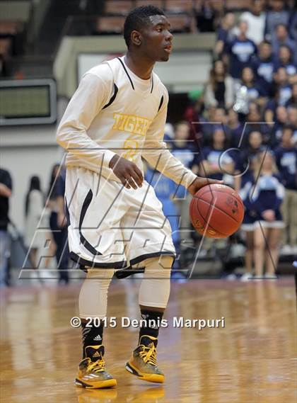 Thumbnail 1 in Bullard vs. Edison (CIF CS D1 Final) photogallery.