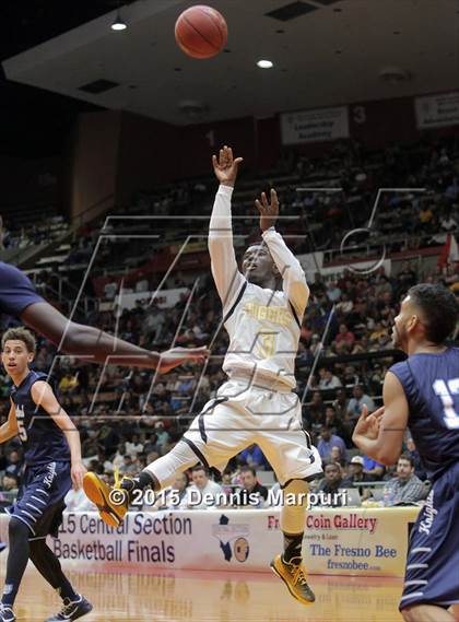 Thumbnail 1 in Bullard vs. Edison (CIF CS D1 Final) photogallery.