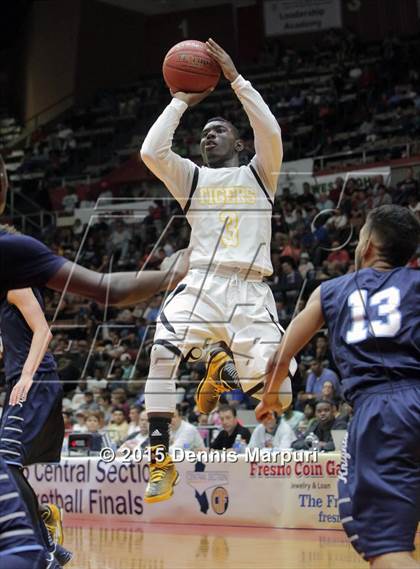 Thumbnail 3 in Bullard vs. Edison (CIF CS D1 Final) photogallery.