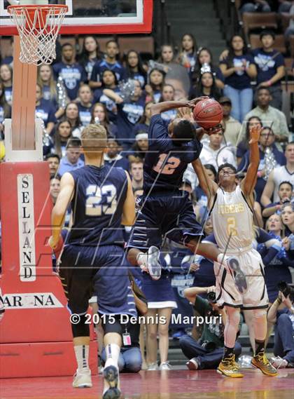 Thumbnail 3 in Bullard vs. Edison (CIF CS D1 Final) photogallery.