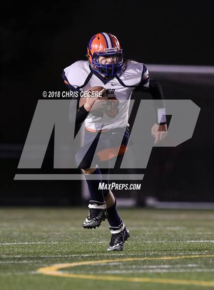 Thumbnail 3 in Warsaw/Letchworth vs. Attica (Section 5 Class C Final) photogallery.