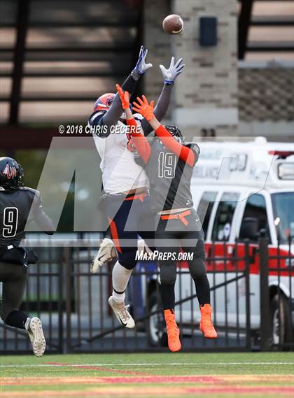 Thumbnail 2 in Warsaw/Letchworth vs. Attica (Section 5 Class C Final) photogallery.
