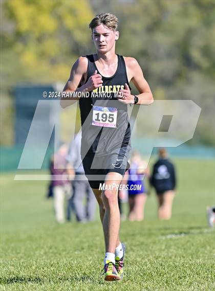 Thumbnail 2 in IHSAA Sectional 14 Terre Haute North Vigo Meet photogallery.