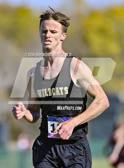 Thumbnail 2 in IHSAA Sectional 14 Terre Haute North Vigo Meet photogallery.