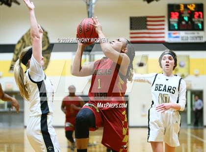 Thumbnail 3 in Gray's Creek vs. Douglas Byrd photogallery.