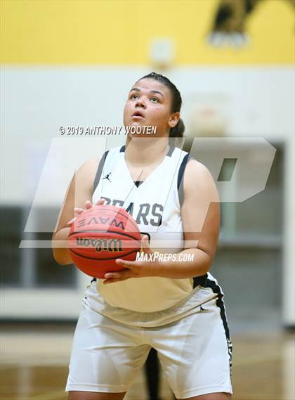 Thumbnail 3 in Gray's Creek vs. Douglas Byrd photogallery.