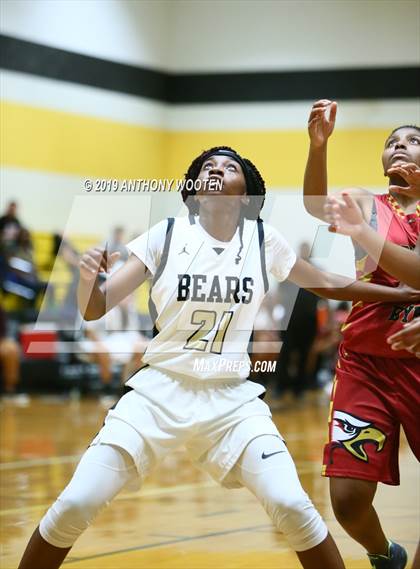 Thumbnail 1 in Gray's Creek vs. Douglas Byrd photogallery.
