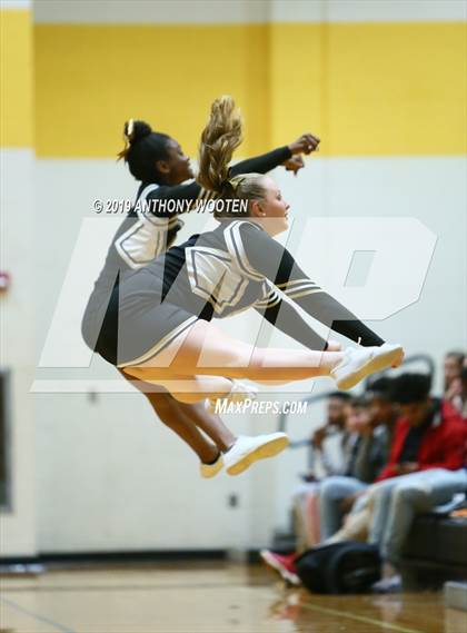 Thumbnail 2 in Gray's Creek vs. Douglas Byrd photogallery.