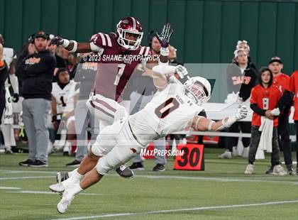 Thumbnail 2 in Red Oak vs Aledo ( 5A Div 1 Regional Semifinal) photogallery.