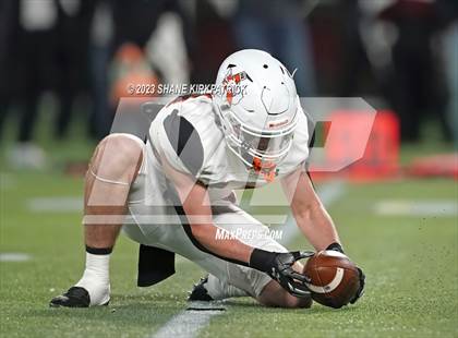 Thumbnail 1 in Red Oak vs Aledo ( 5A Div 1 Regional Semifinal) photogallery.