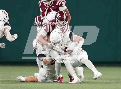 Thumbnail 1 in Red Oak vs Aledo ( 5A Div 1 Regional Semifinal) photogallery.