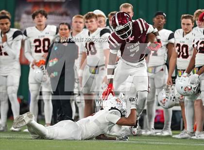Thumbnail 1 in Red Oak vs Aledo ( 5A Div 1 Regional Semifinal) photogallery.