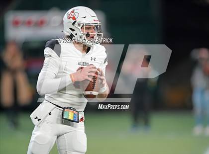 Thumbnail 1 in Red Oak vs Aledo ( 5A Div 1 Regional Semifinal) photogallery.