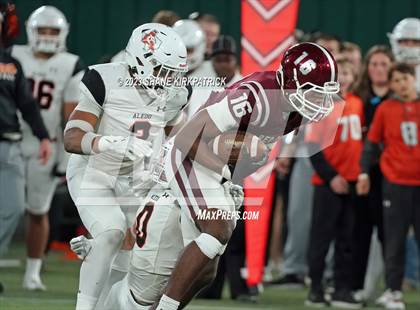 Thumbnail 2 in Red Oak vs Aledo ( 5A Div 1 Regional Semifinal) photogallery.
