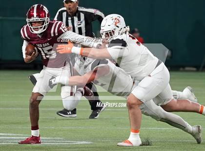 Thumbnail 3 in Red Oak vs Aledo ( 5A Div 1 Regional Semifinal) photogallery.