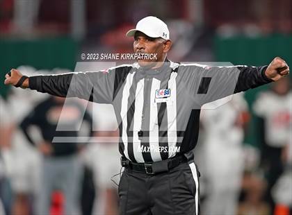 Thumbnail 2 in Red Oak vs Aledo ( 5A Div 1 Regional Semifinal) photogallery.