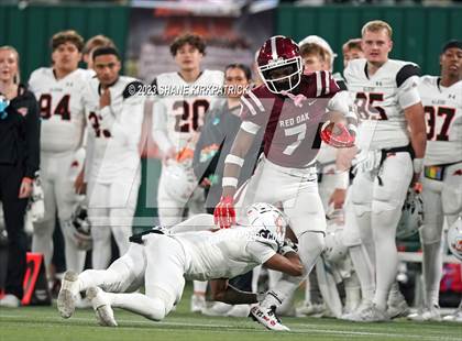 Thumbnail 2 in Red Oak vs Aledo ( 5A Div 1 Regional Semifinal) photogallery.
