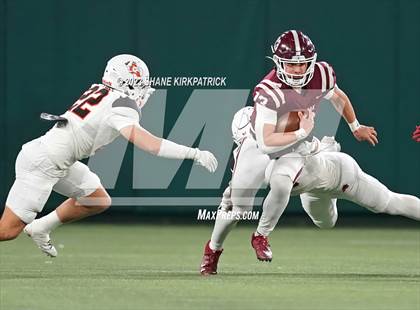 Thumbnail 3 in Red Oak vs Aledo ( 5A Div 1 Regional Semifinal) photogallery.