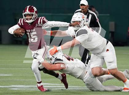 Thumbnail 2 in Red Oak vs Aledo ( 5A Div 1 Regional Semifinal) photogallery.