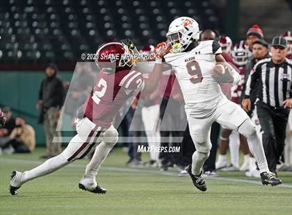 Thumbnail 2 in Red Oak vs Aledo ( 5A Div 1 Regional Semifinal) photogallery.