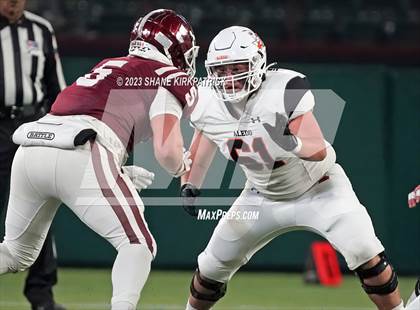 Thumbnail 3 in Red Oak vs Aledo ( 5A Div 1 Regional Semifinal) photogallery.