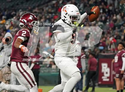 Thumbnail 2 in Red Oak vs Aledo ( 5A Div 1 Regional Semifinal) photogallery.