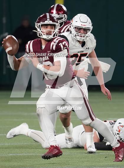 Thumbnail 1 in Red Oak vs Aledo ( 5A Div 1 Regional Semifinal) photogallery.