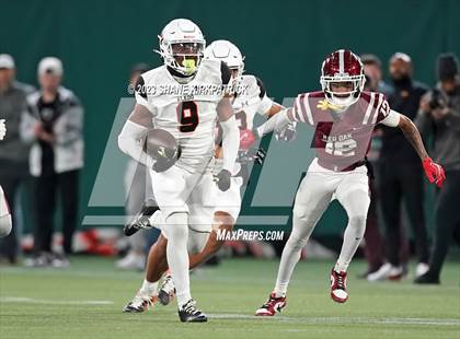 Thumbnail 3 in Red Oak vs Aledo ( 5A Div 1 Regional Semifinal) photogallery.