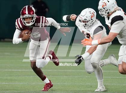 Thumbnail 2 in Red Oak vs Aledo ( 5A Div 1 Regional Semifinal) photogallery.
